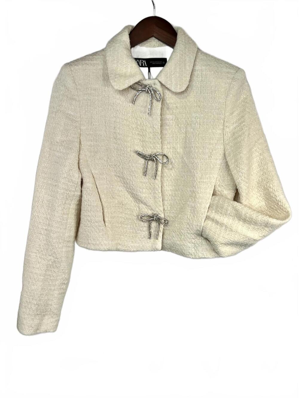 ZARA NWT Size XS Ecru Textured Cropped Jacket with Rhinestone Bow Buttons